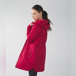 Lululemon Definitely Raining Jacket Size 8 Cranberry